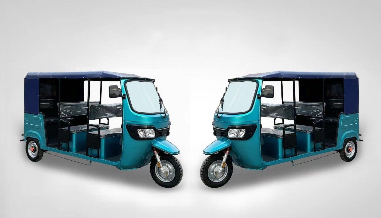 Wolf green three rows of seven seats Three Row Seat 1.25m